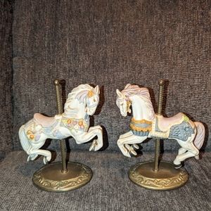 Set vintage 1986 willitts design ceramic carousel horses solid brass stand